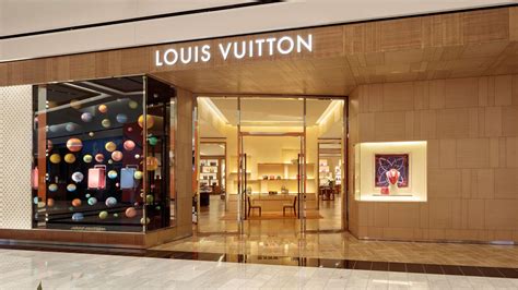 louis vuitton king of prussia photos|louis vuitton king of prussia hours.